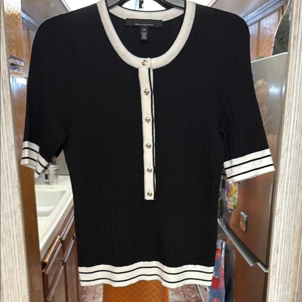 New Black and White Women's Top